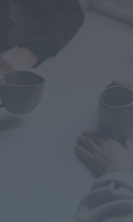 estendendo as mãos para ajudar o próximo representando a terapia online